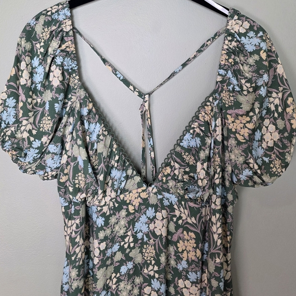 Lulus Meadow Muse XXL Green Floral Tie-Back Puff Sleeve Midi Dress, Size XXL - Picture 4 of 12